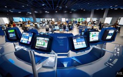 TP官方app市场策略解析：精准定位+KOL合作，如何打通线上线下实现用户增长？